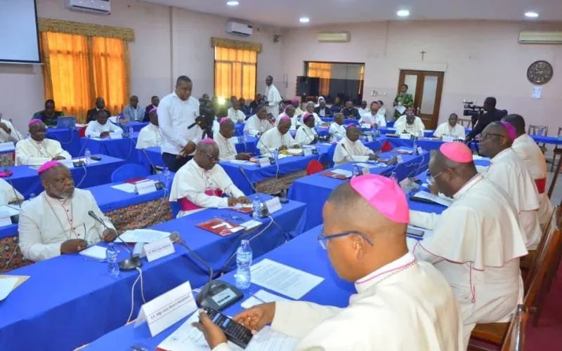 La CENCO face à la réforme constitutionnelle en RDC : quel rôle pour l'Église catholique ?